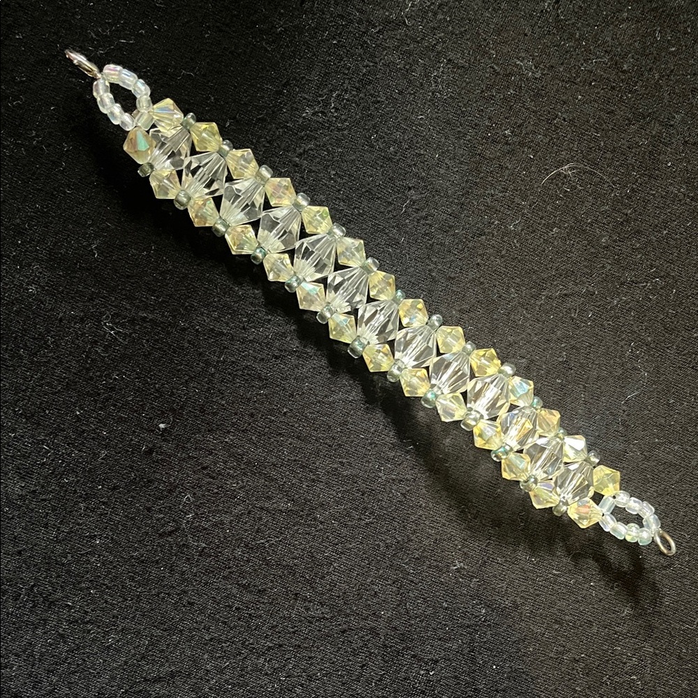 Elegant Crystal Beaded Bracelet